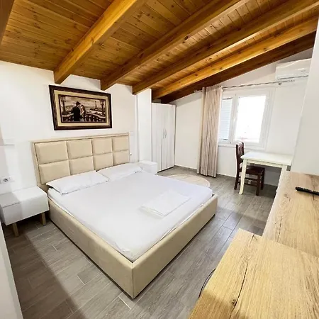 Chic At Oazi House Apartament *